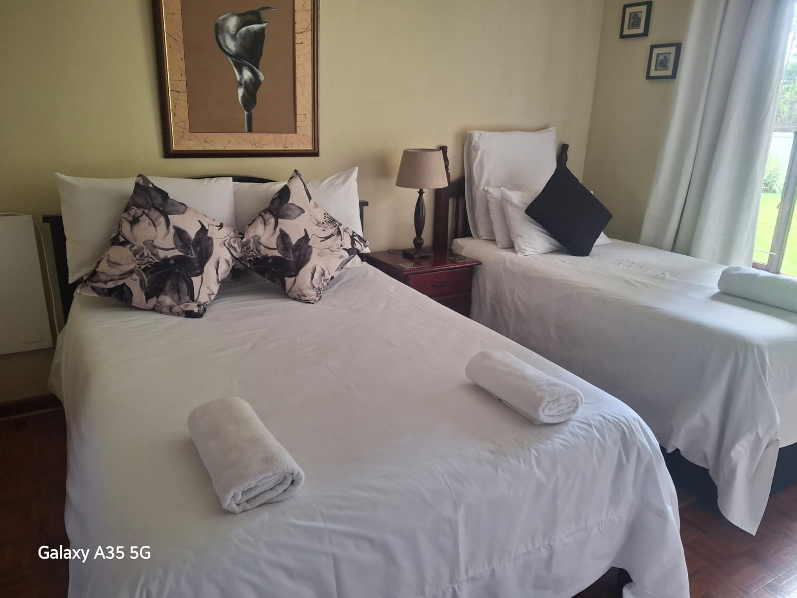 4 Bedroom Guest House photo 14